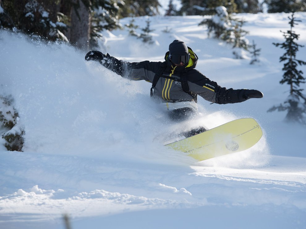 Snowboard de Randonnée : Tout Savoir sur le ​Splitboard | Burton.com