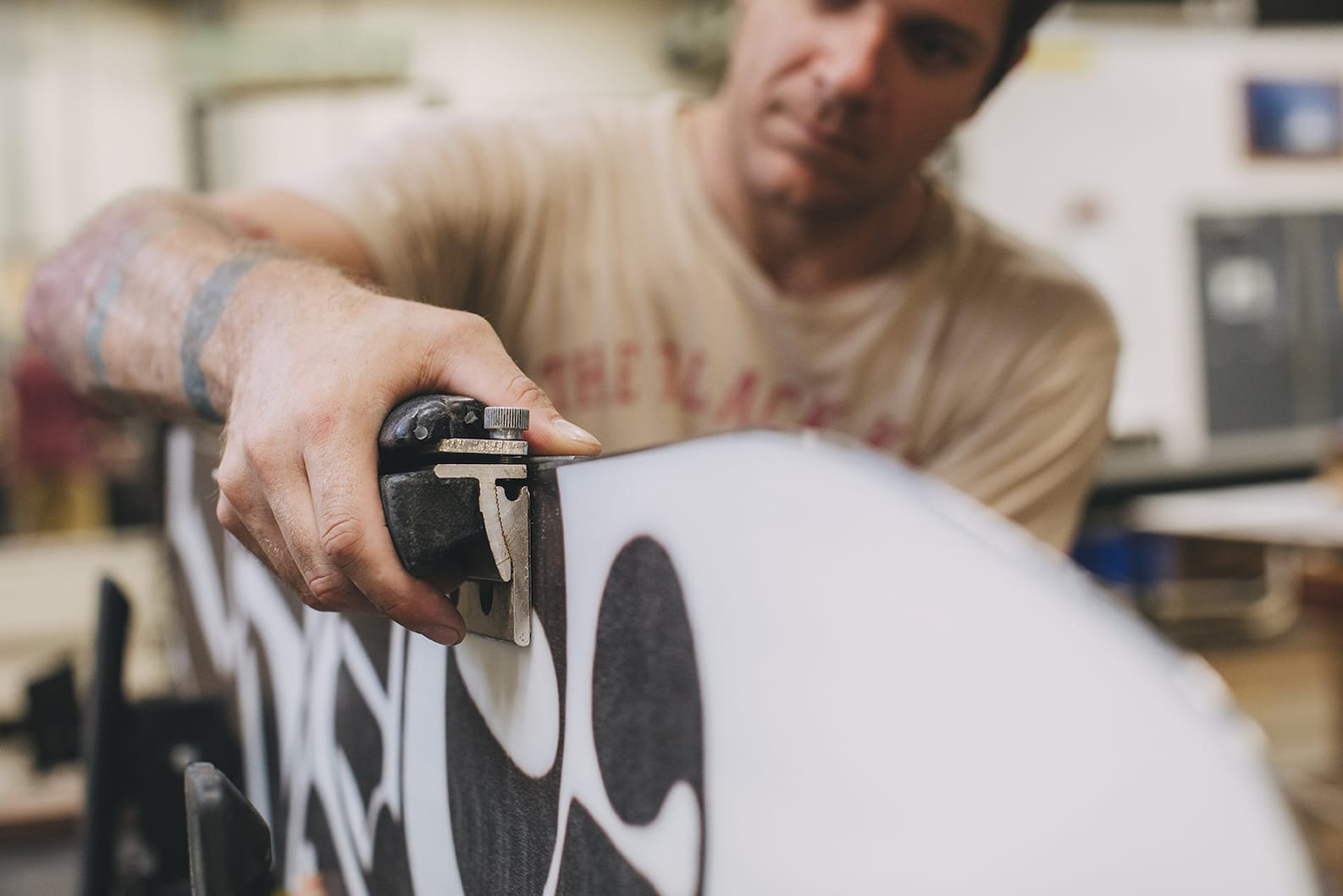 How to Wax a Snowboard (and other Basic Maintenance) | Burton Snowboards
