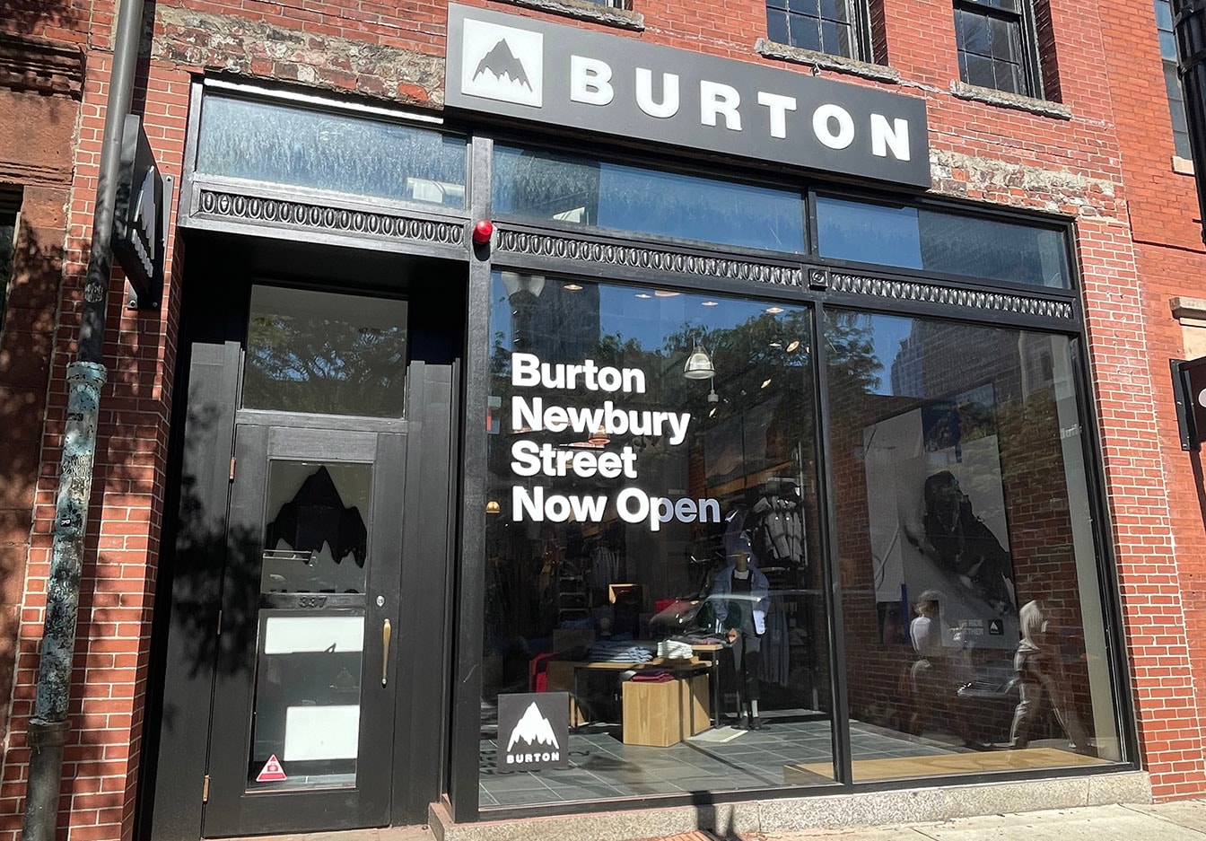 Burton.com | Burton Snowboards US