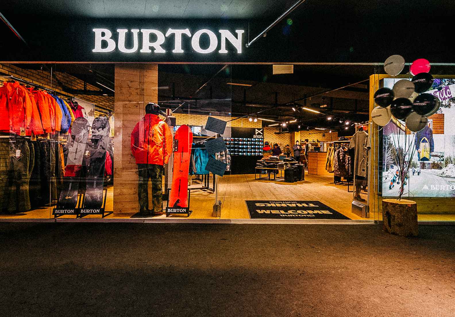 Burton Laax Store | Burton Snowboards NZ