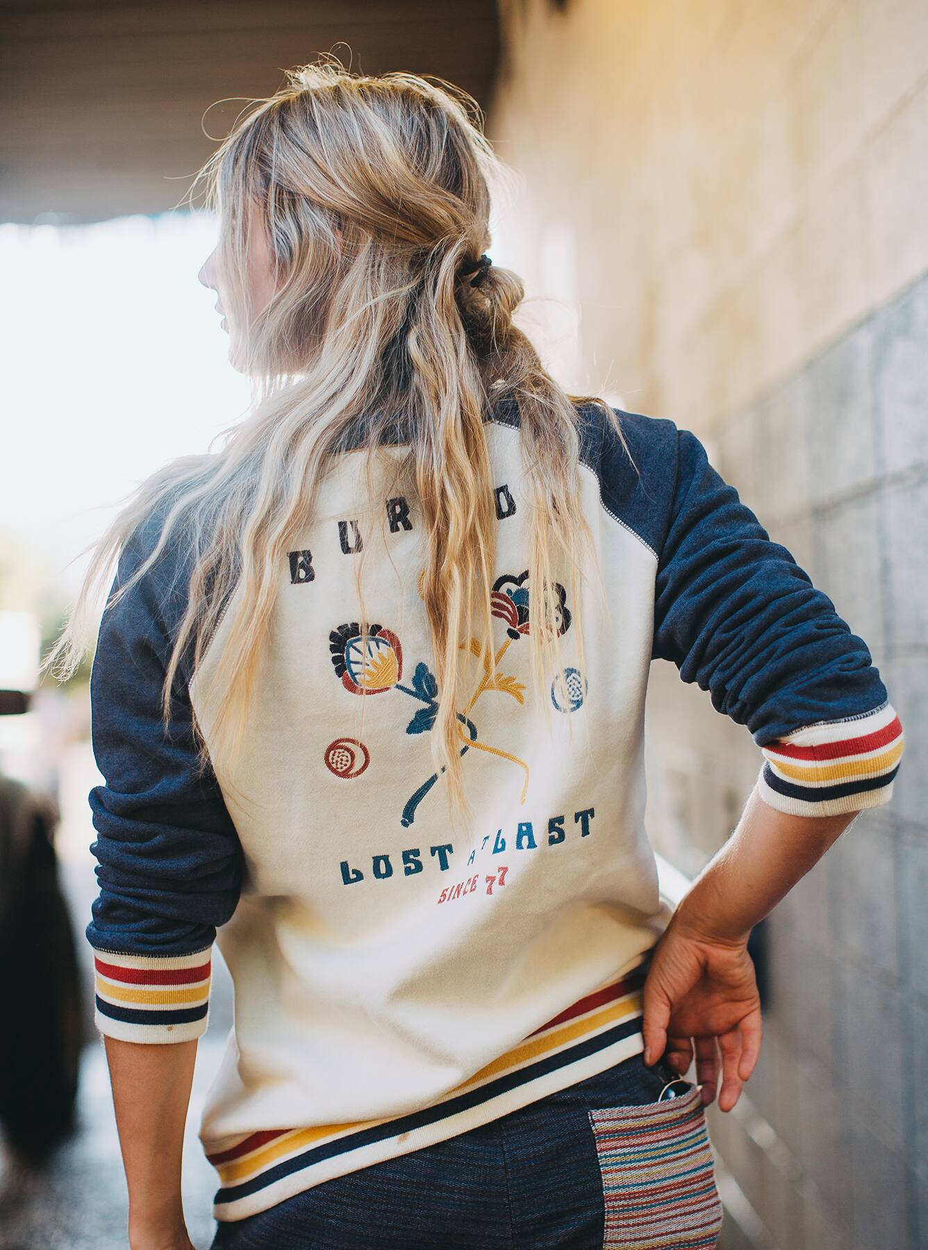 Women's Burton Keeler Crew Sweatshirt | Burton.com Spring/Summer 2018 BG