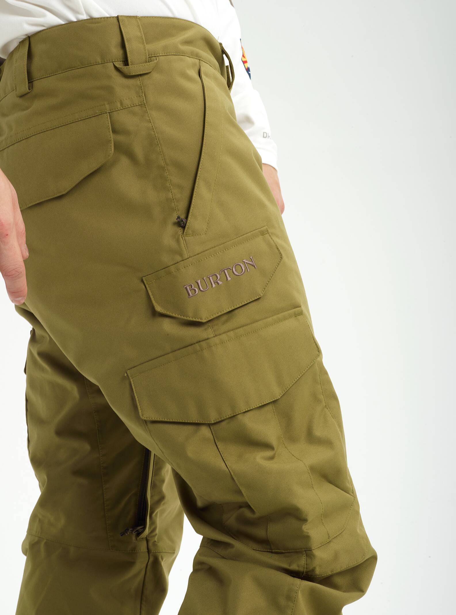 burton cargo short fit pants