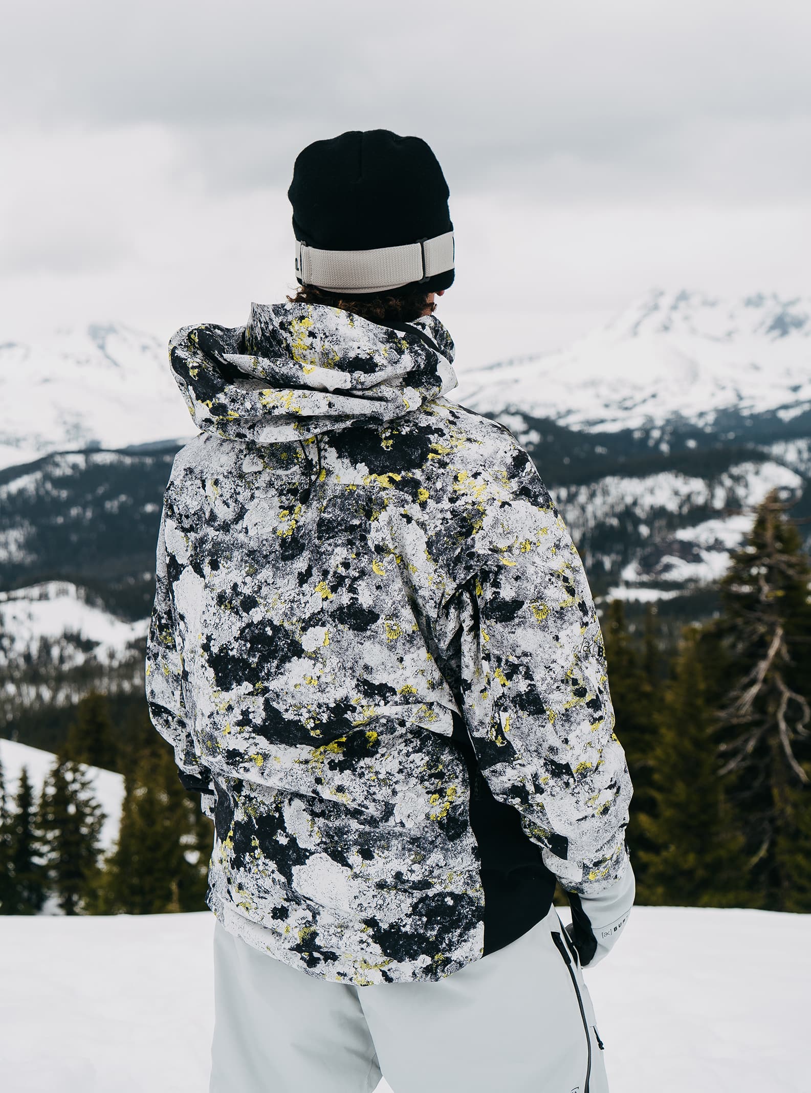 Snowboard Jacket Men's | Men's Snow Jackets | Burton Snowboards GB