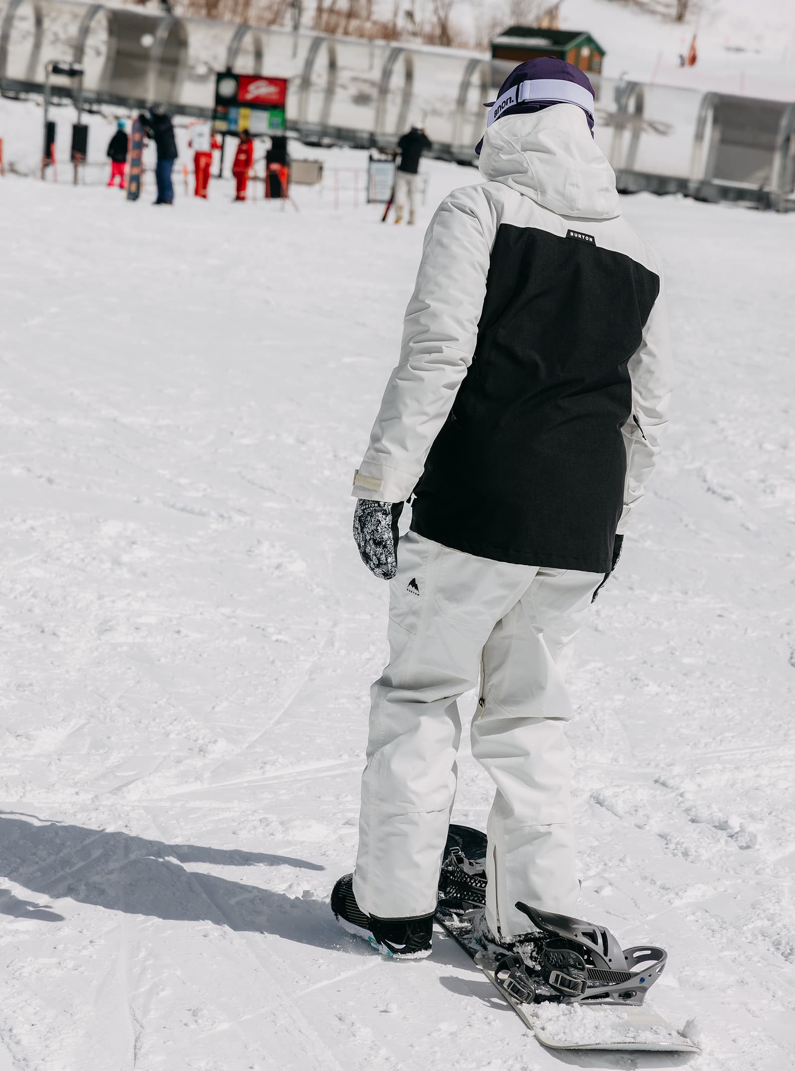 Snowboard Jacket Men's | Men's Snow Jackets | Burton Snowboards ES