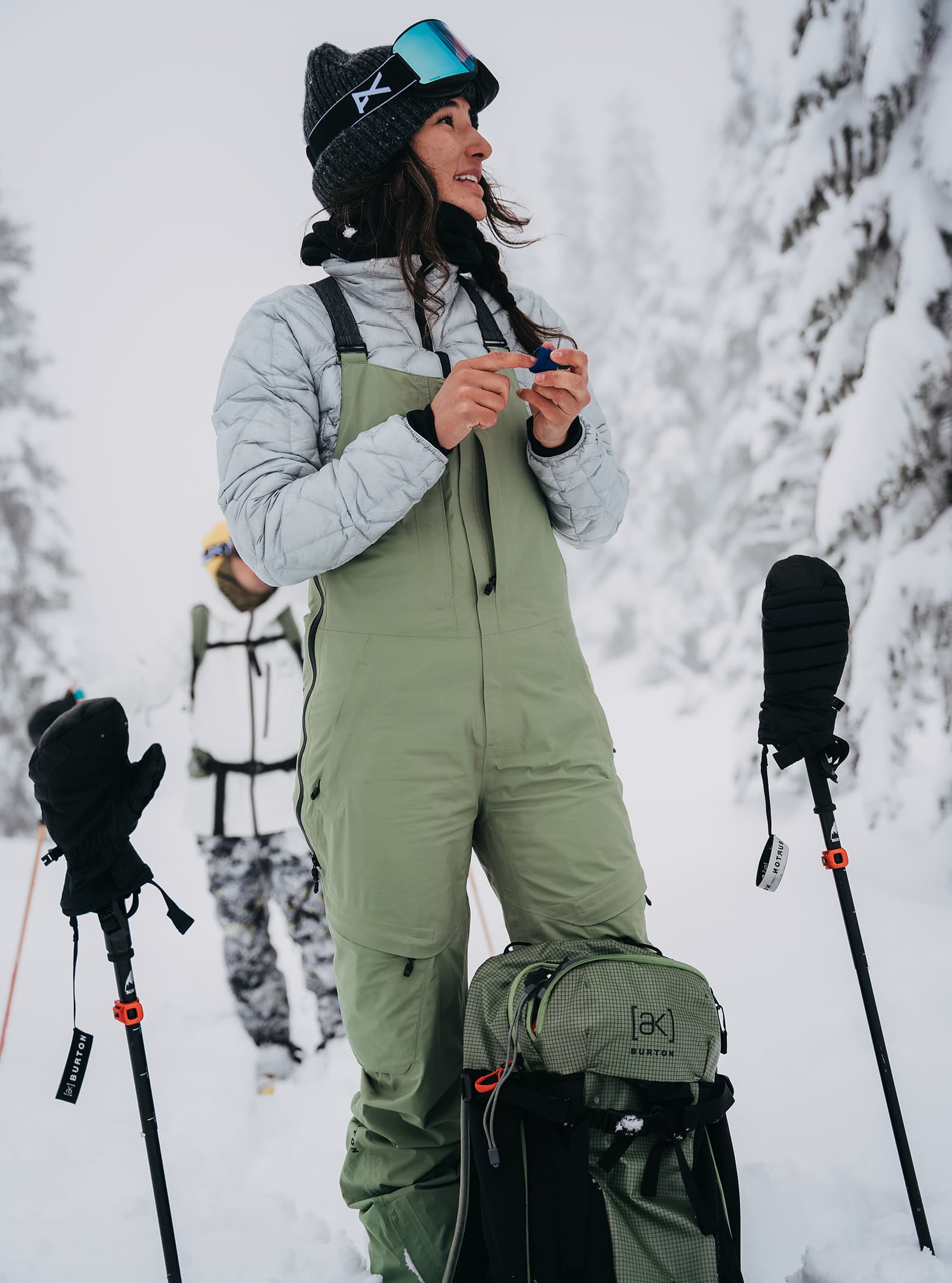 Women's Burton Snowboard Pants & Bibs | Premium Materials | Burton  Snowboards US